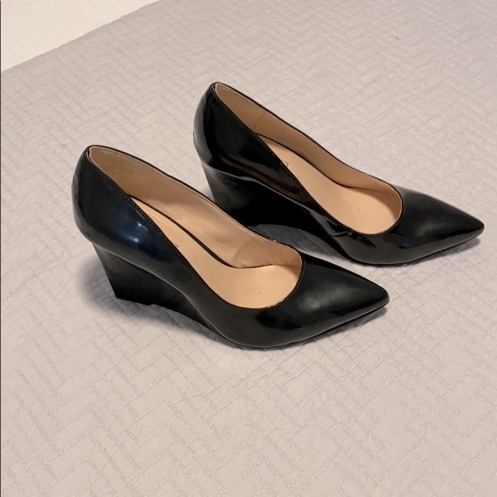 Brand new Nine West Wedges
